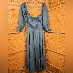 NWT Zesica Dusty Blue Smocked Puff Sleeve Dress Size Medium